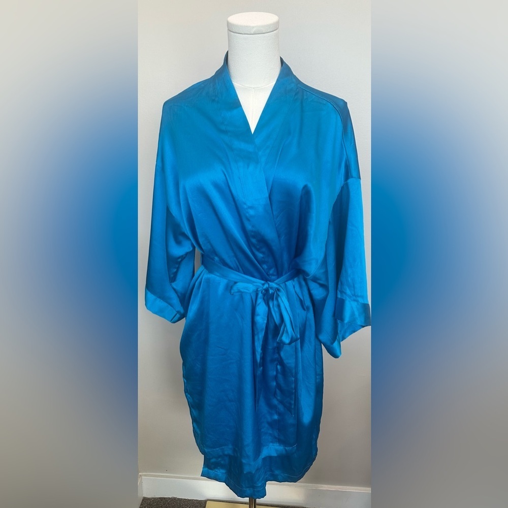Victoria's Secret Aqua Blue Satin Kimono Robe - Size M